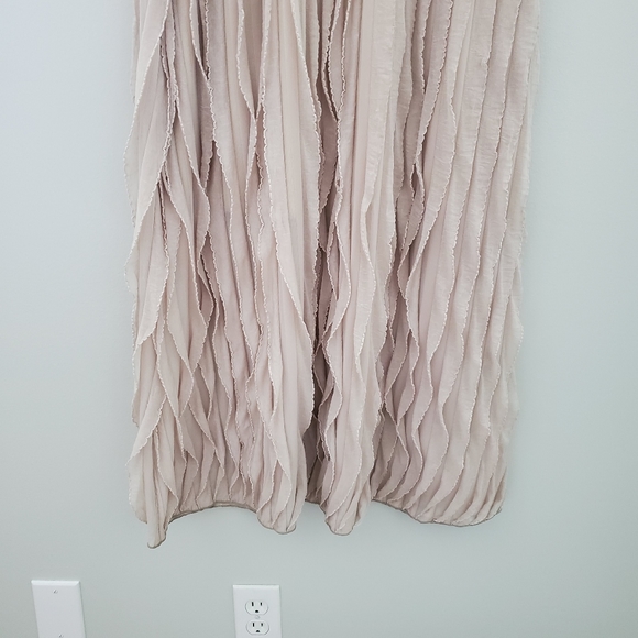 Julia Tan Ruffle Maxi, Large - Picture 3 of 10